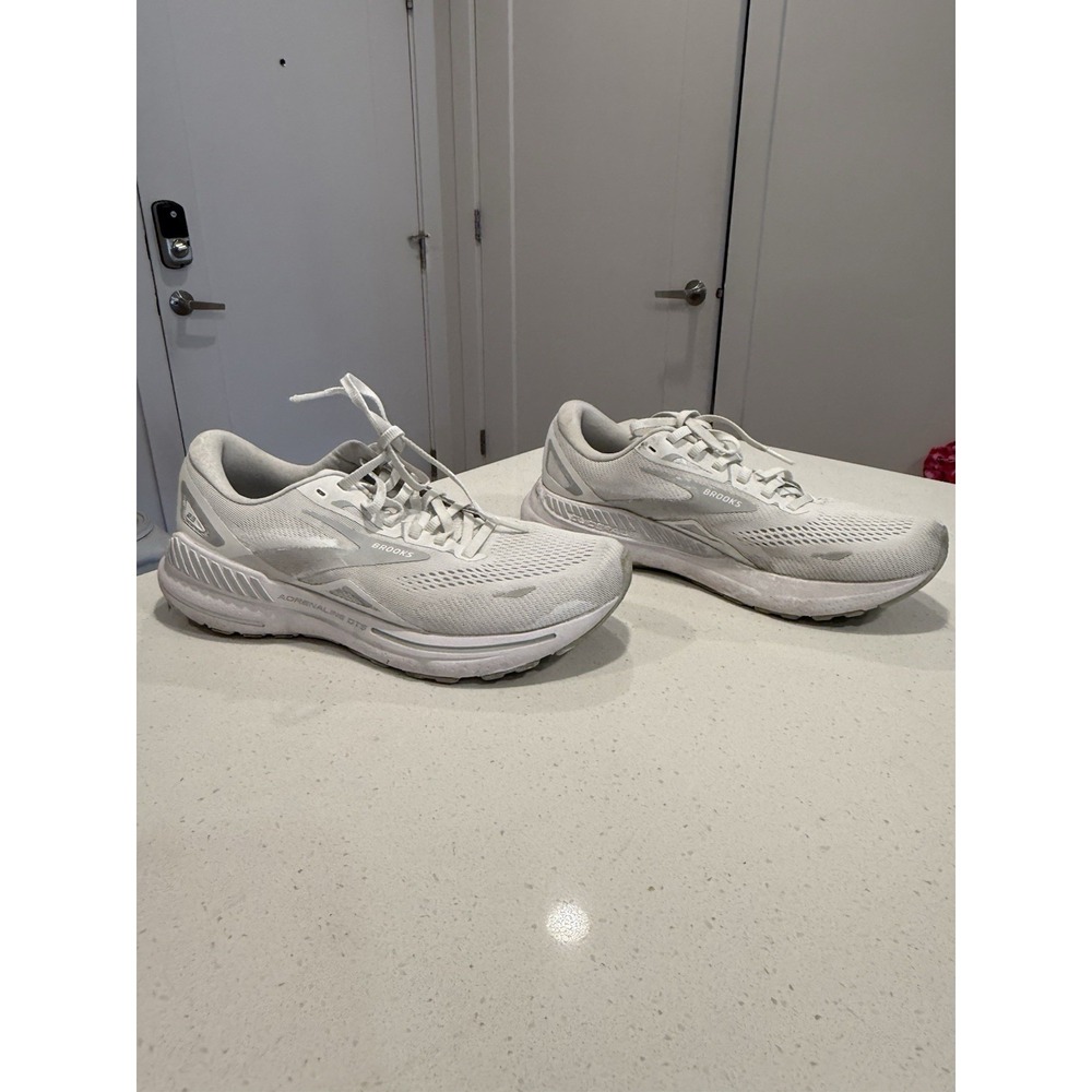Brooks Mens Adrenaline GTS 23 Running Athletic Tennis Shoes White 10.5